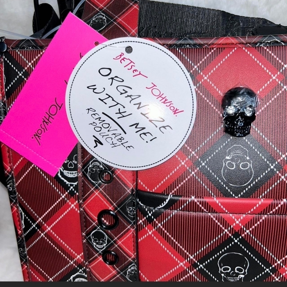 ❤️🔹️BETSEY JOHNSON🔹️ red Plaid Skull Tote w/ coin pouch XOLOLO - Picture 11 of 12